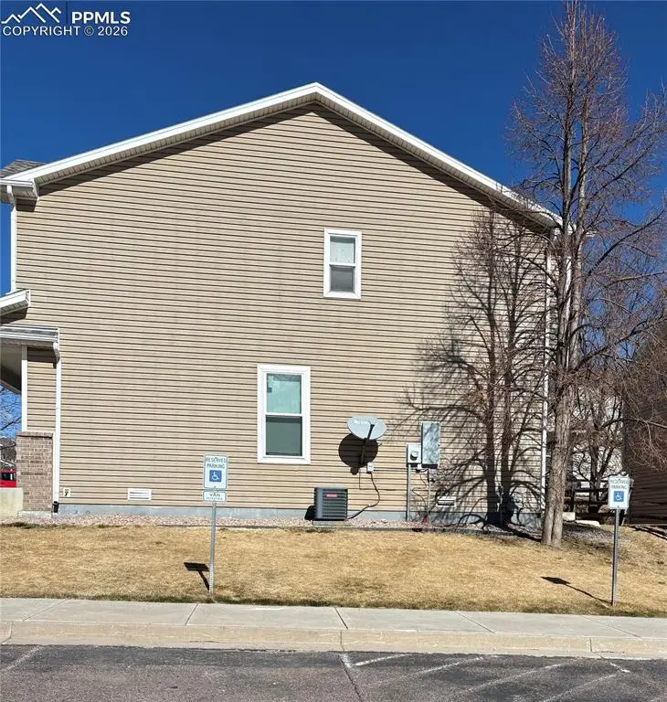 2159 Creekridge Point, Colorado Springs, CO 80910 - #2