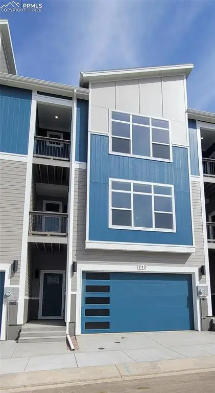 717 Belleza View, Colorado Springs, CO 80907