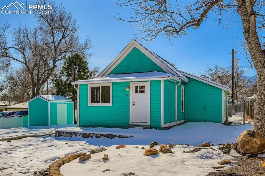 2423 W St Vrain Street, Colorado Springs, CO 80904 - #2