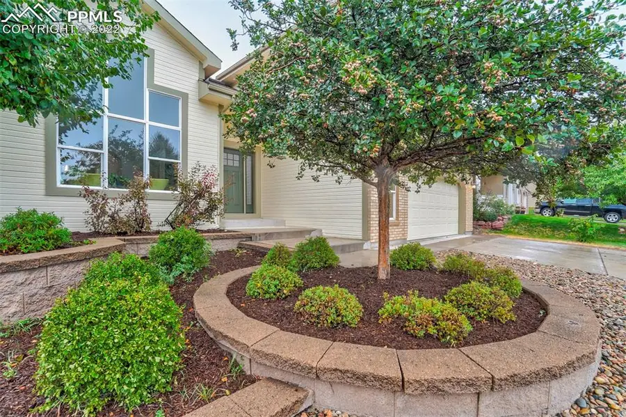 3746 Saint Simons Court, Colorado Springs, CO 80920 - #3