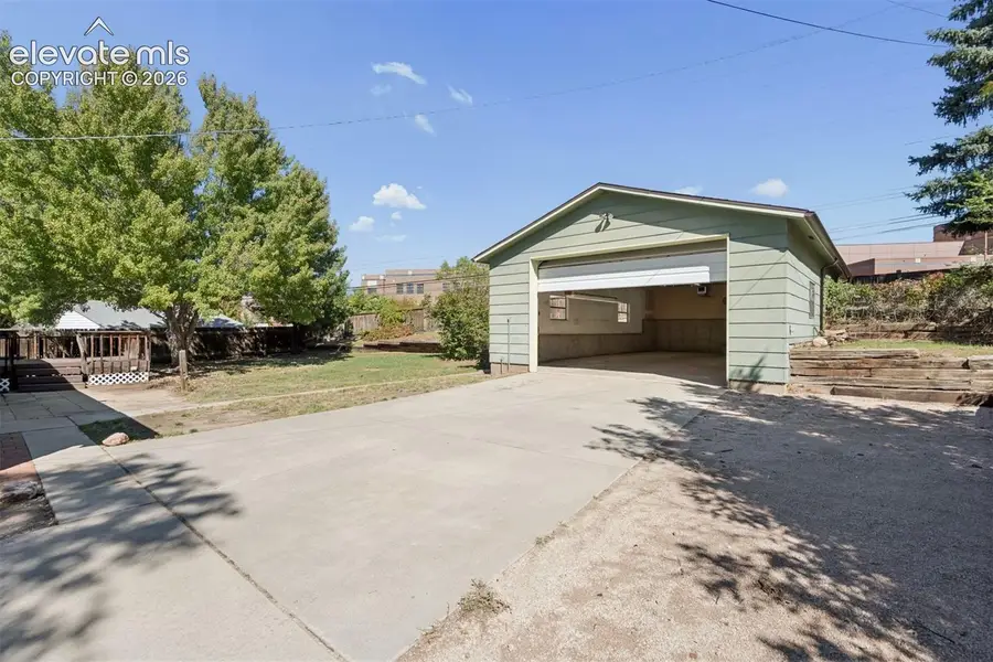 408 Elmwood Drive, Colorado Springs, CO 80907 - #2