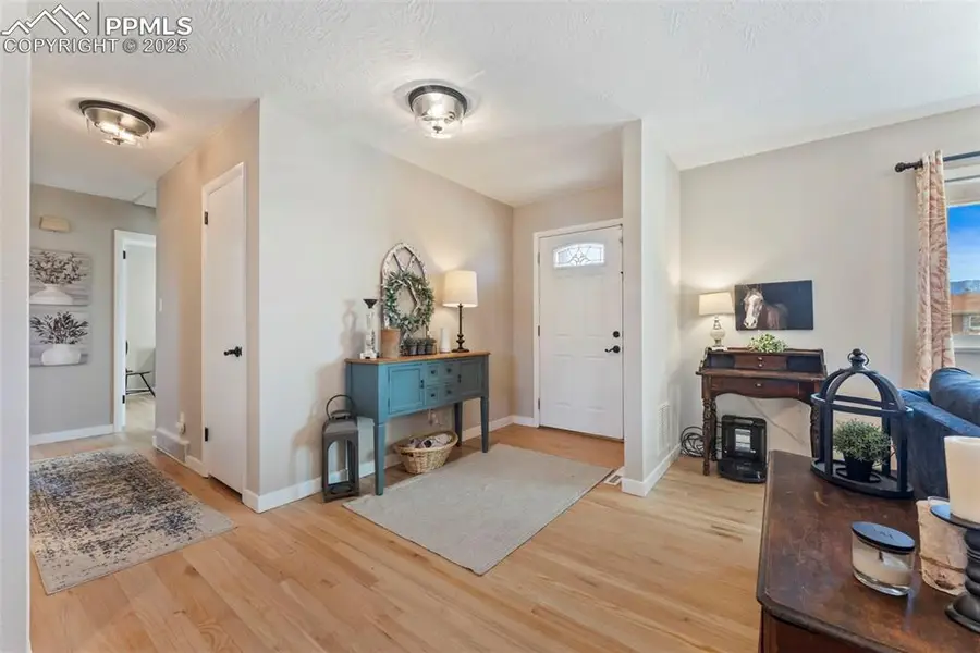 833 Crown Ridge Drive, Colorado Springs, CO 80904 - Image #3