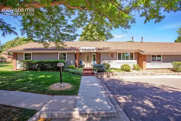 2760 Fox Grove Court, Colorado Springs, CO 80906