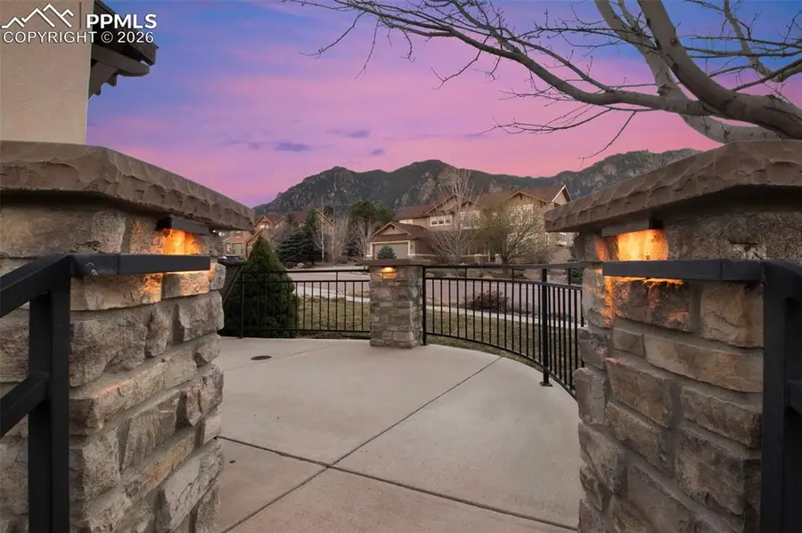 330 Lowick Drive, Colorado Springs, CO 80906 - #2