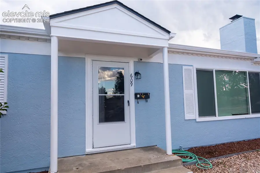 609 Stevens Avenue, Colorado Springs, CO 80906 - #2