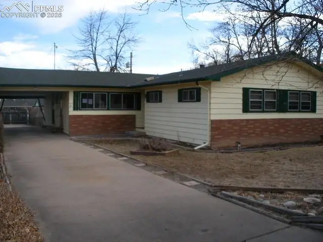 1336 College Avenue, Canon City, CO 81212 - #1