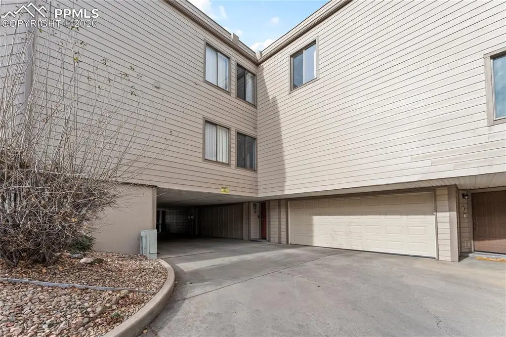 6305 W 6th Avenue #D16, Lakewood, CO 80214 - Image #1
