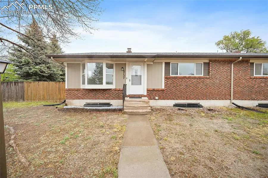 6735 Hampton Drive, Colorado Springs, CO 80918 - #2