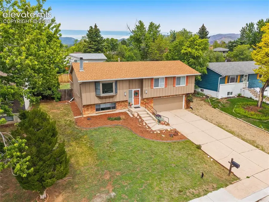 702 Paradise Lane, Colorado Springs, CO 80904 - #2
