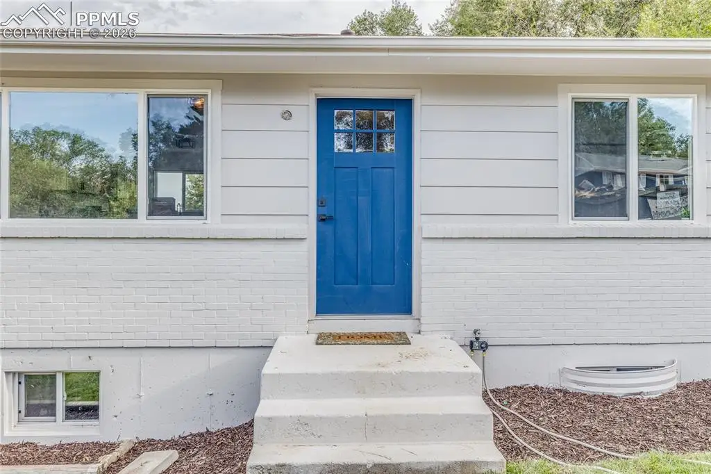 2527 Launcelot Court, Colorado Springs, CO 80904 - #1