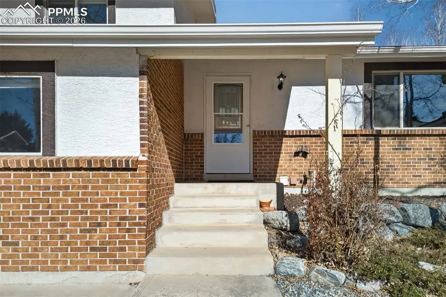 5262 Smokehouse Circle, Colorado Springs, CO 80917 - #2