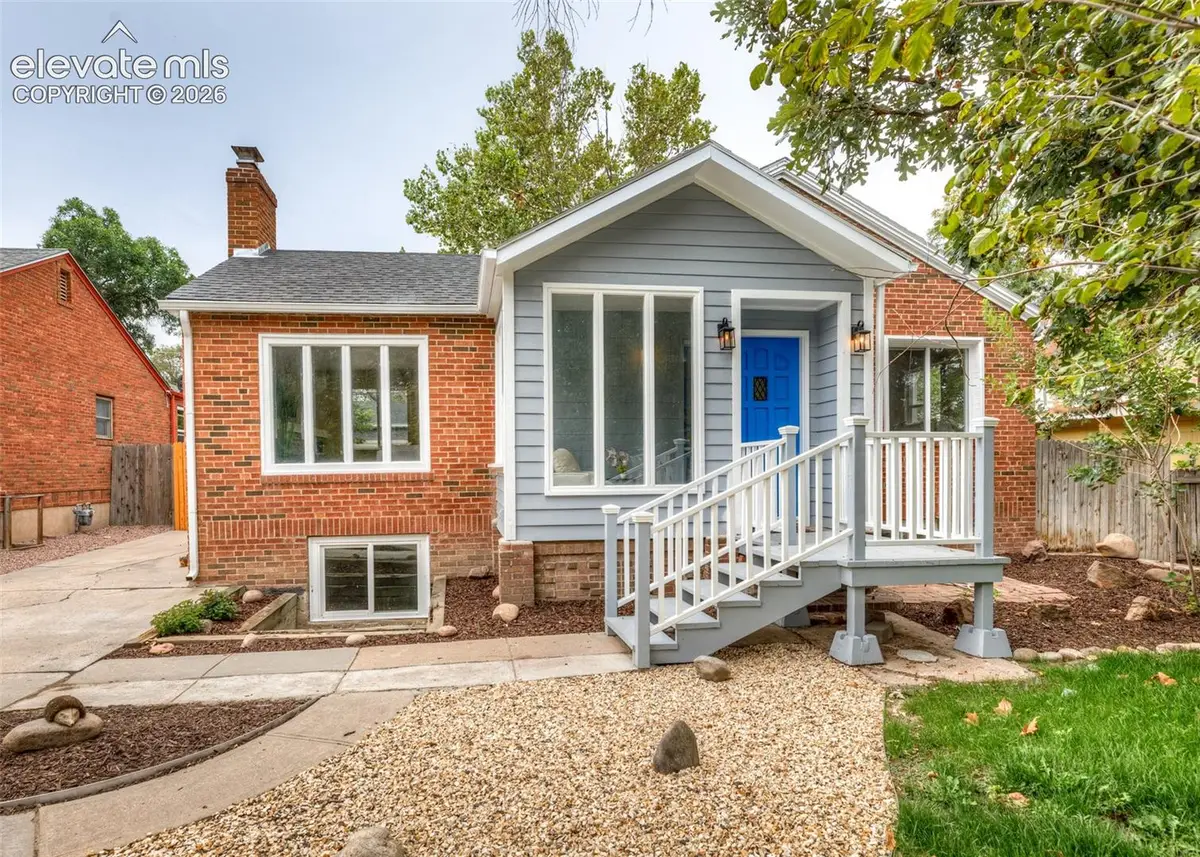 1306 W Abriendo Avenue, Pueblo, CO 81004 - #1