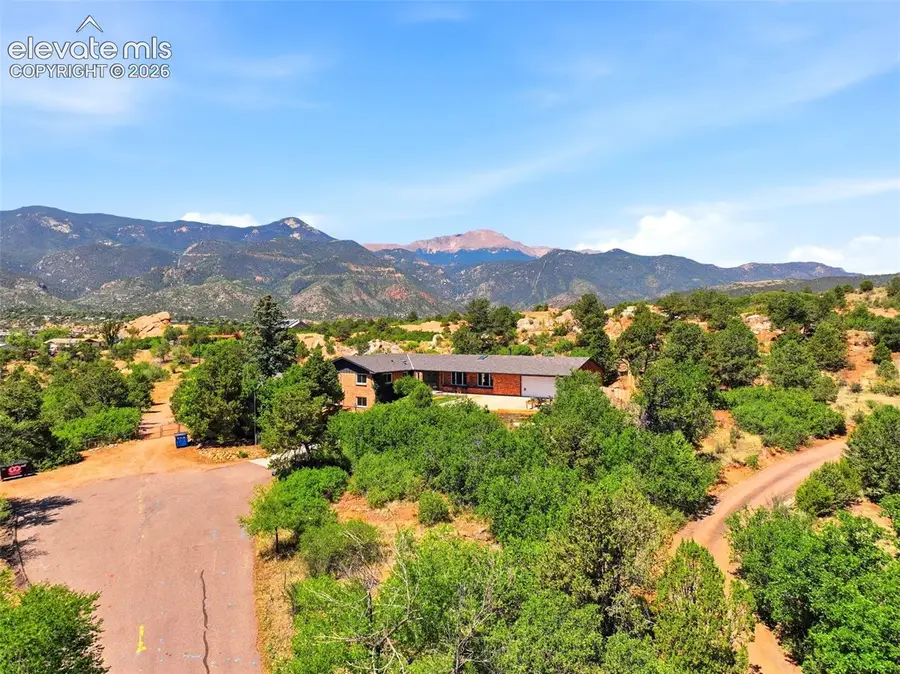 6 Las Piedras Escondidas Na, Colorado Springs, CO 80904 - #2