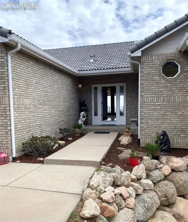 5211 Bancroft Heights, Colorado Springs, CO 80906 - #2