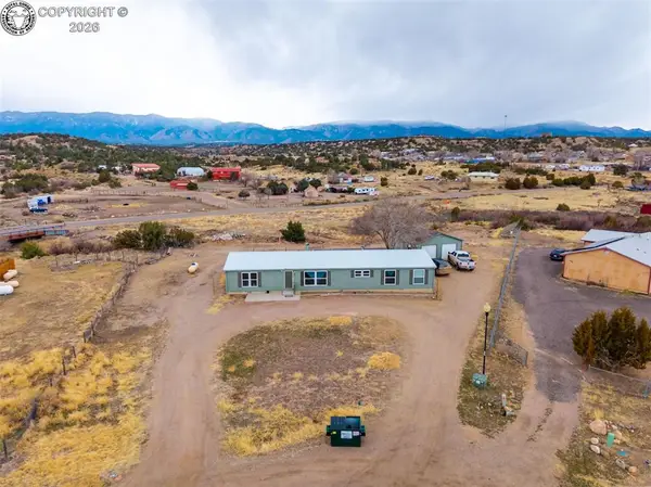933 Coyote Circle, Coal Creek, CO 81221