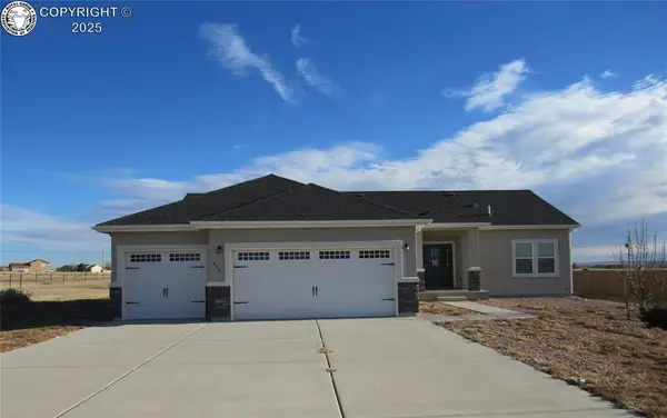 425 E Chadwick Drive, Pueblo West, CO 81007