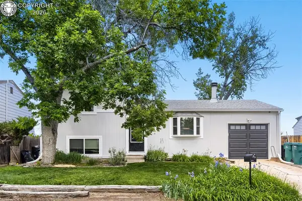 9831 W 105th Avenue, Broomfield, CO 80021
