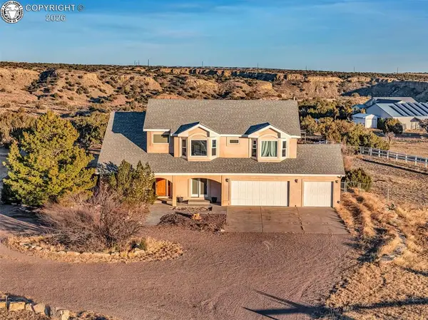 193 Top Notch Trail, Penrose, CO 81240