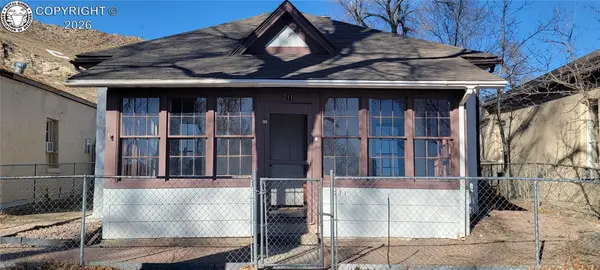 211 Greenwood Avenue, Canon City, CO 81212
