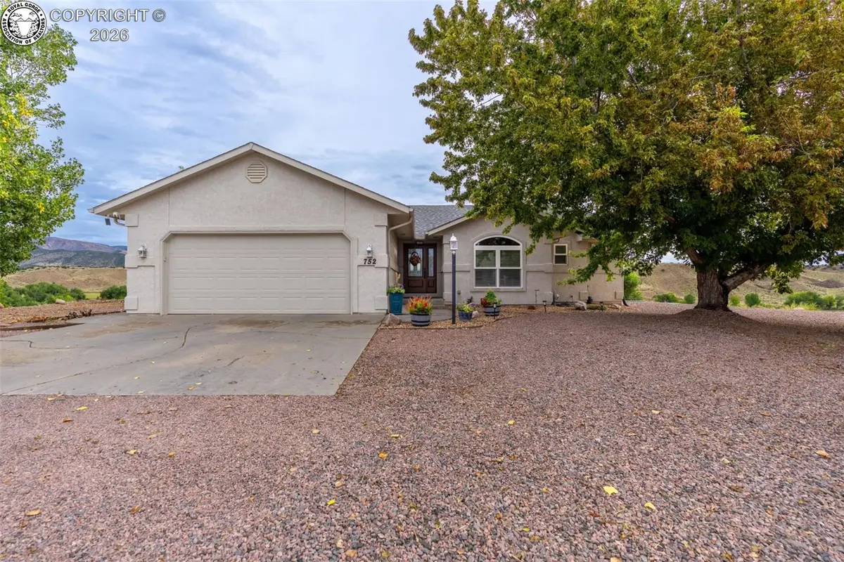 752 Creekview Court, Canon City, CO 81212 - #1