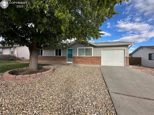 854 Briarwood Street, Canon City, CO 81212