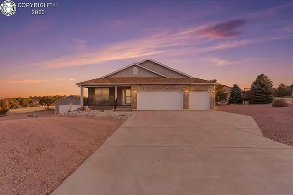 212 Wolf Cub Trail, Canon City, CO 81212