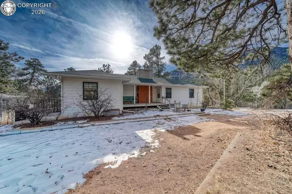 8225 W Highway 24, Cascade, CO 80809