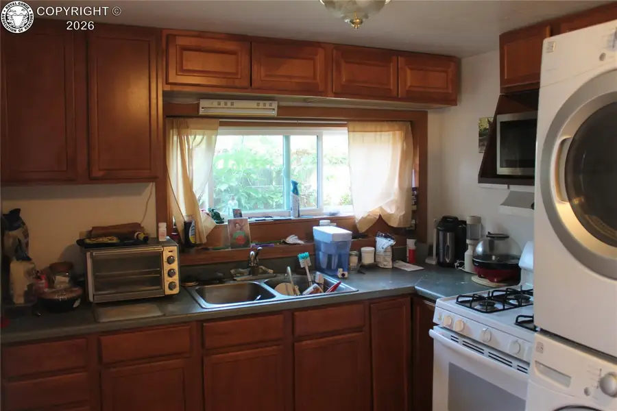 417 N Pikes Peak Avenue, Florence, CO 81226 - #3
