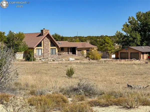 1785 County Road 120, Penrose, CO 81240