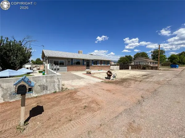 373 G Street, Penrose, CO 82140