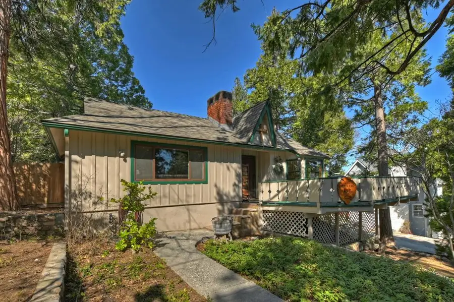 292 Heliotrope Drive, Lake Arrowhead, CA 92352 - #3