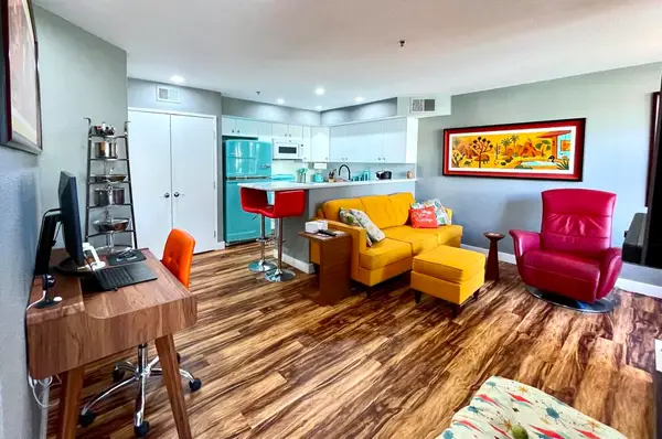 1555 N Chaparral Road #309, Palm Springs, CA 92262