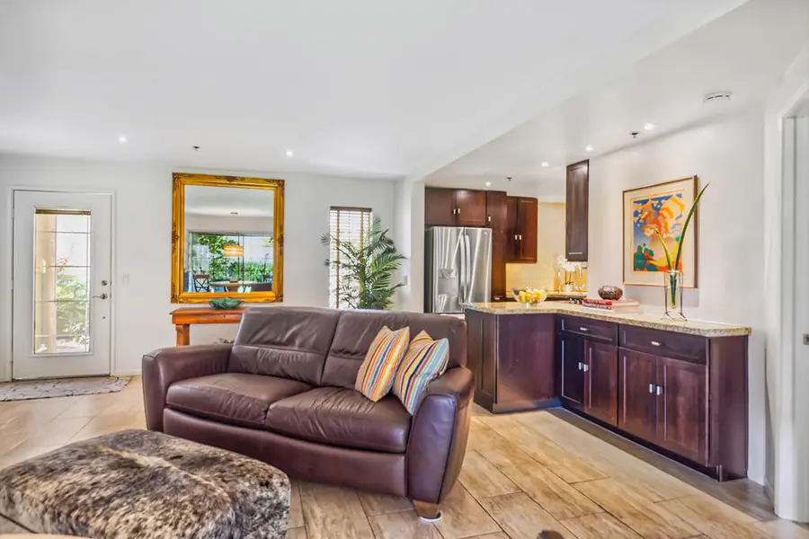 2700 Lawrence Crossley Road #103, Palm Springs, CA 92264 - Image #2