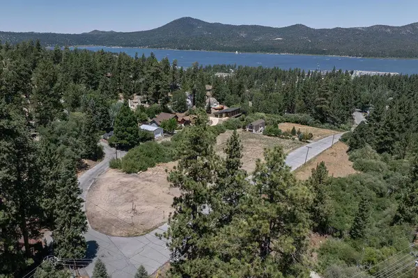 990 Pine Knot Avenue, Big Bear, CA 92315