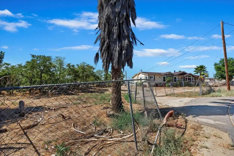 22453 Aloha Road, Perris, CA 92570 - Image #2