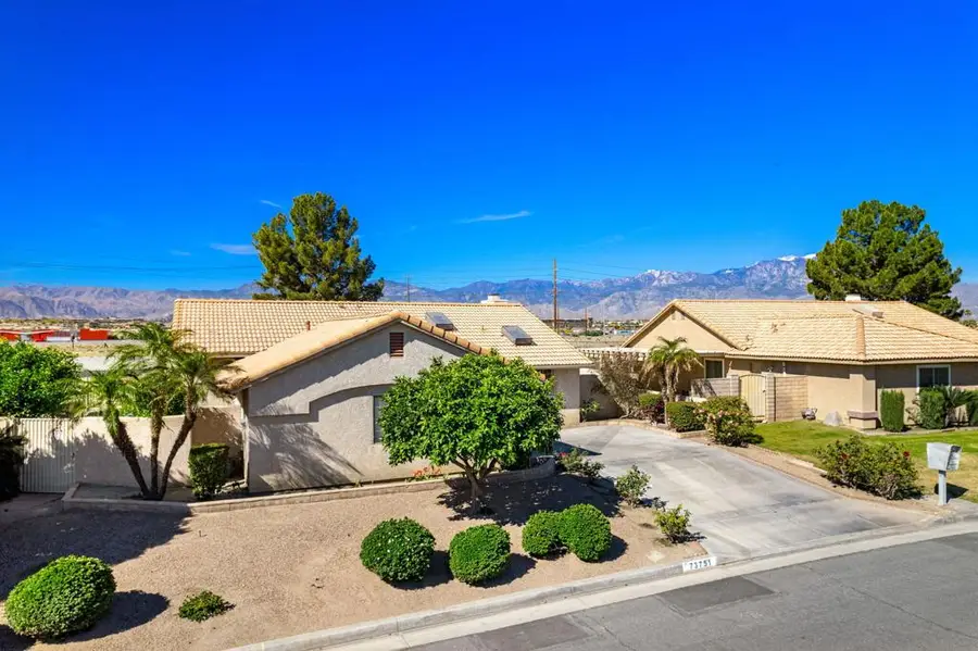 73751 White Sands Drive, Thousand Palms, CA 92276 - #3