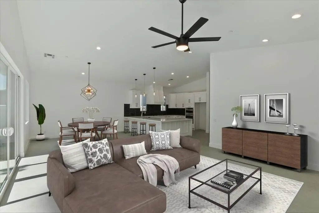 31260 Avenida La Paloma, Cathedral City, CA 92234 - #1