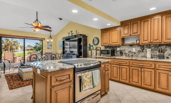 40632 E La Costa Circle, Palm Desert, CA 92211