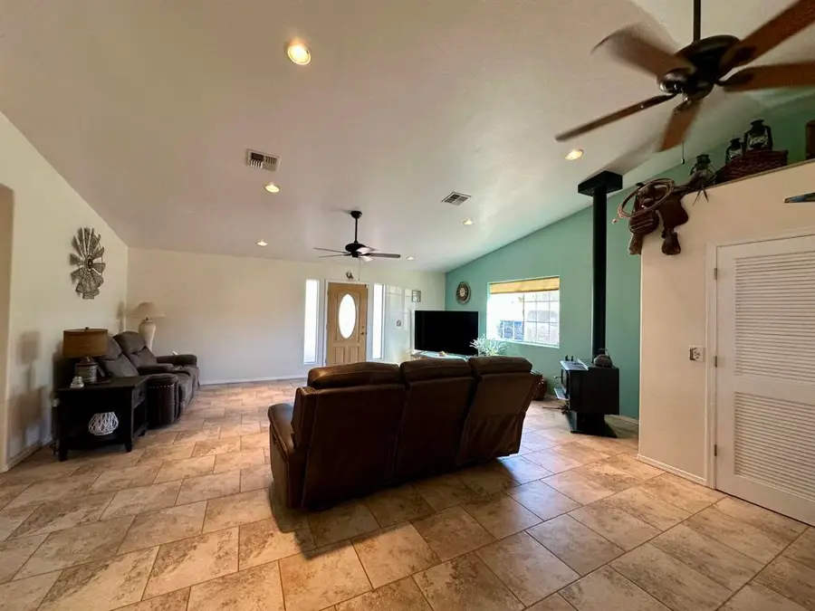 1731 Riviera Drive, Blythe, CA 92225 - #3