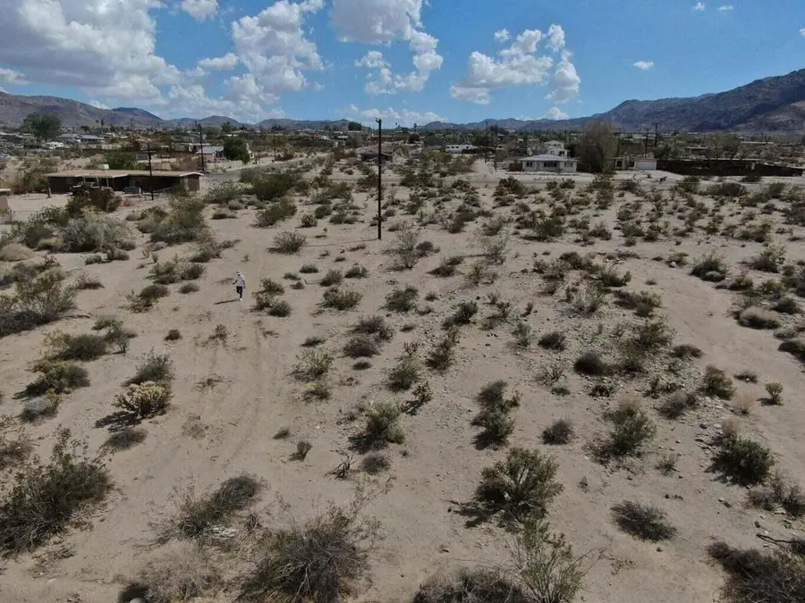 217 Serrano Way, Twentynine Palms, CA 92277 - Image #2