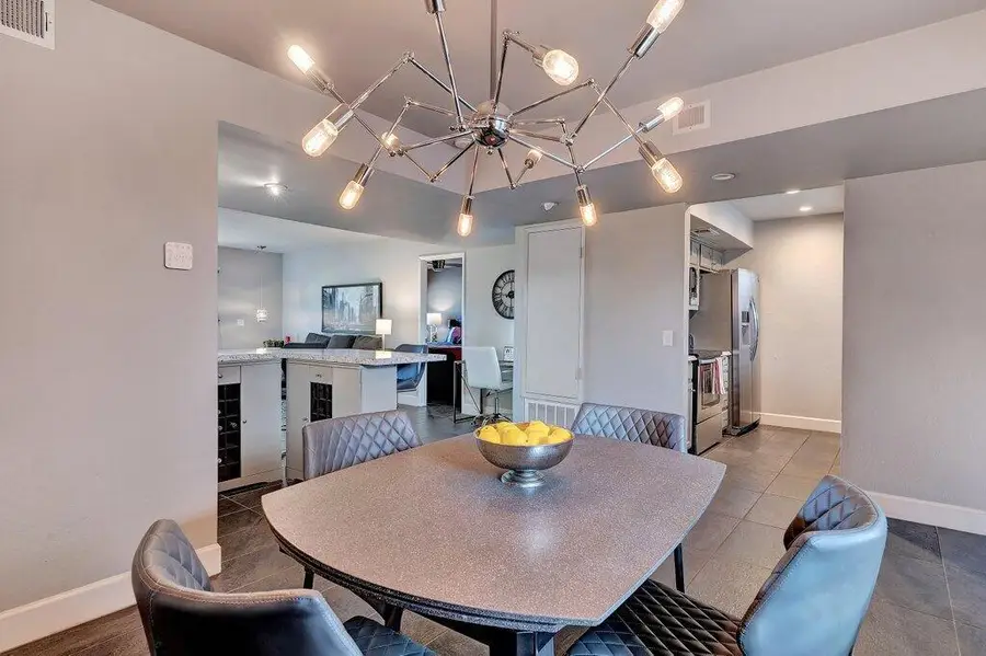 1050 E Ramon Road #3, Palm Springs, CA 92264 - Image #3