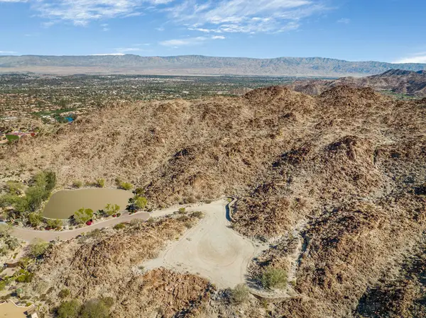 707 Summit Cove, Palm Desert, CA 92260