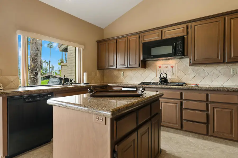 52 Ponderosa Circle, Palm Desert, CA 92211 - Image #3