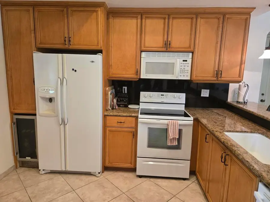 28667 Taos Court, Cathedral City, CA 92234 - Image #2