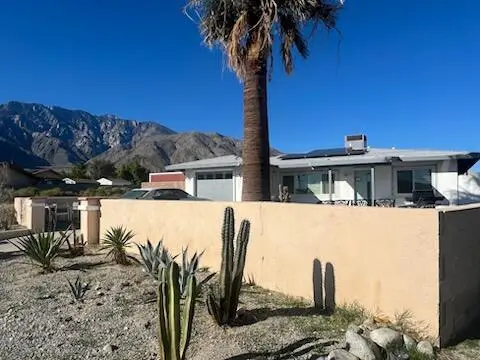 550 W Sunview Avenue, Palm Springs, CA 92262