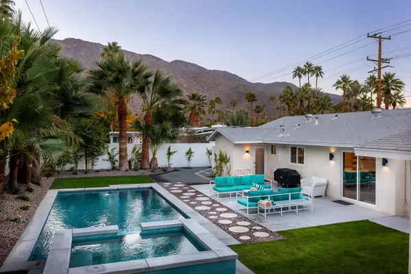 1125 E Sunny Dunes Road, Palm Springs, CA 92264