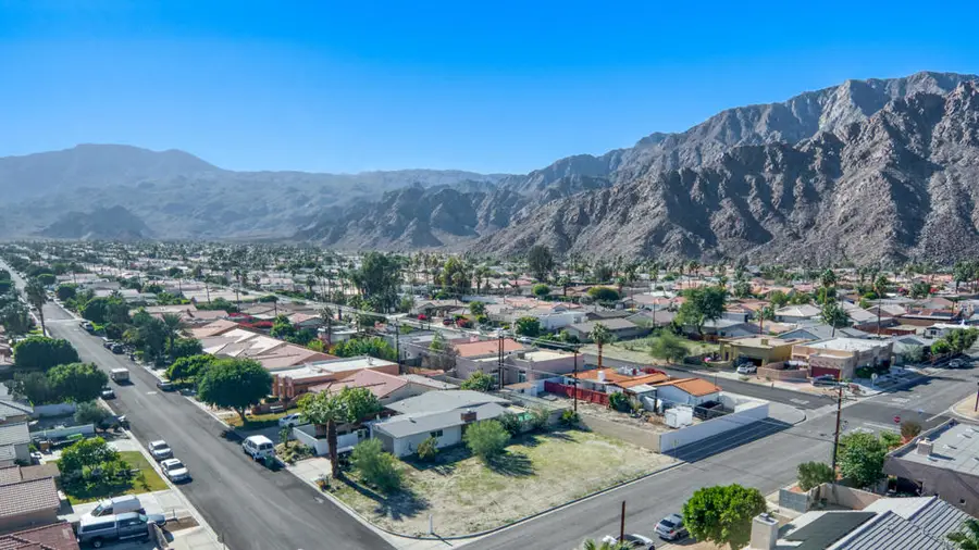 51775 Avenida Carranza, La Quinta, CA 92253 - #2