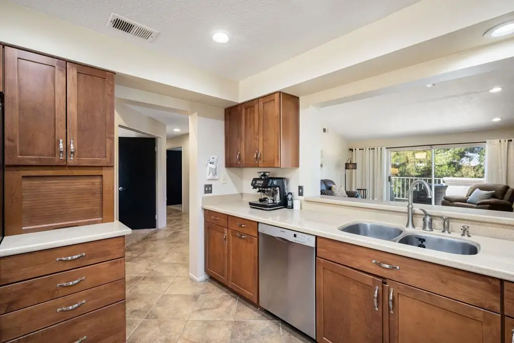 340 Vista Royale Drive, Palm Desert, CA 92211 - #1