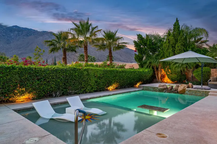 725 W Azalea Circle W, Palm Springs, CA 92264 - Image #2