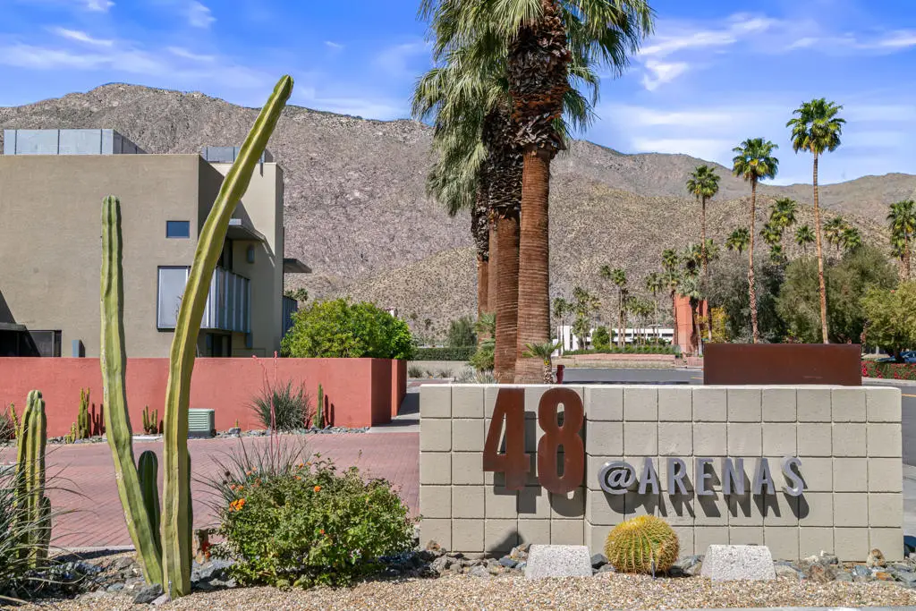 671 E Arenas Road, Palm Springs, CA 92262 - #1